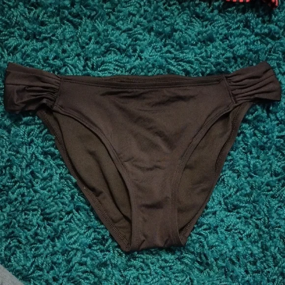 Mossimo 2 Piece bathing Suit - Picture 3 of 7